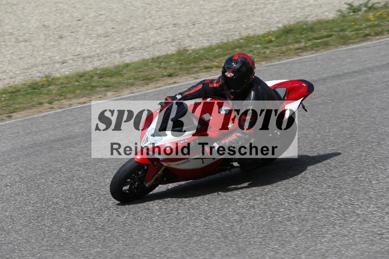 /09 19.04.2026  Caremotion get faster ADR/Gruppe gruen/82